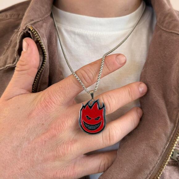 Y2K 2000s Silver Spitfire Chain Necklace - Picture 3 of 7